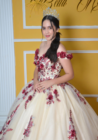 Vestido de XV NUDE 3D VINOTINTO1 Vestido de XV Nude 3D Vinotinto con Cola de Ensueño – Estilo Princesa