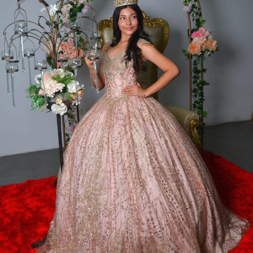 Vestido de XV Oro Rosa Imperial – La Elegancia Perfecta para tu Gran Noche