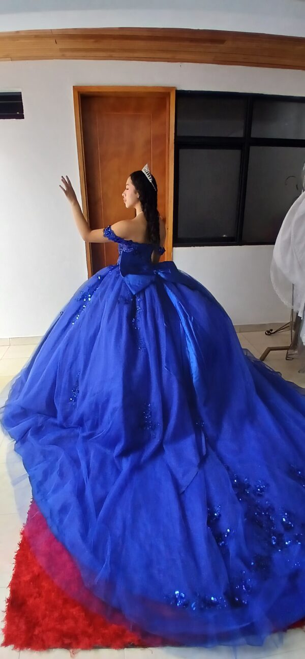 Vestido de XV Royal Blue – Puro Glamour y Magia